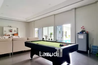 5 Beds 4 Baths 650 SQ.M. Villa Near Mabprachan Lake
