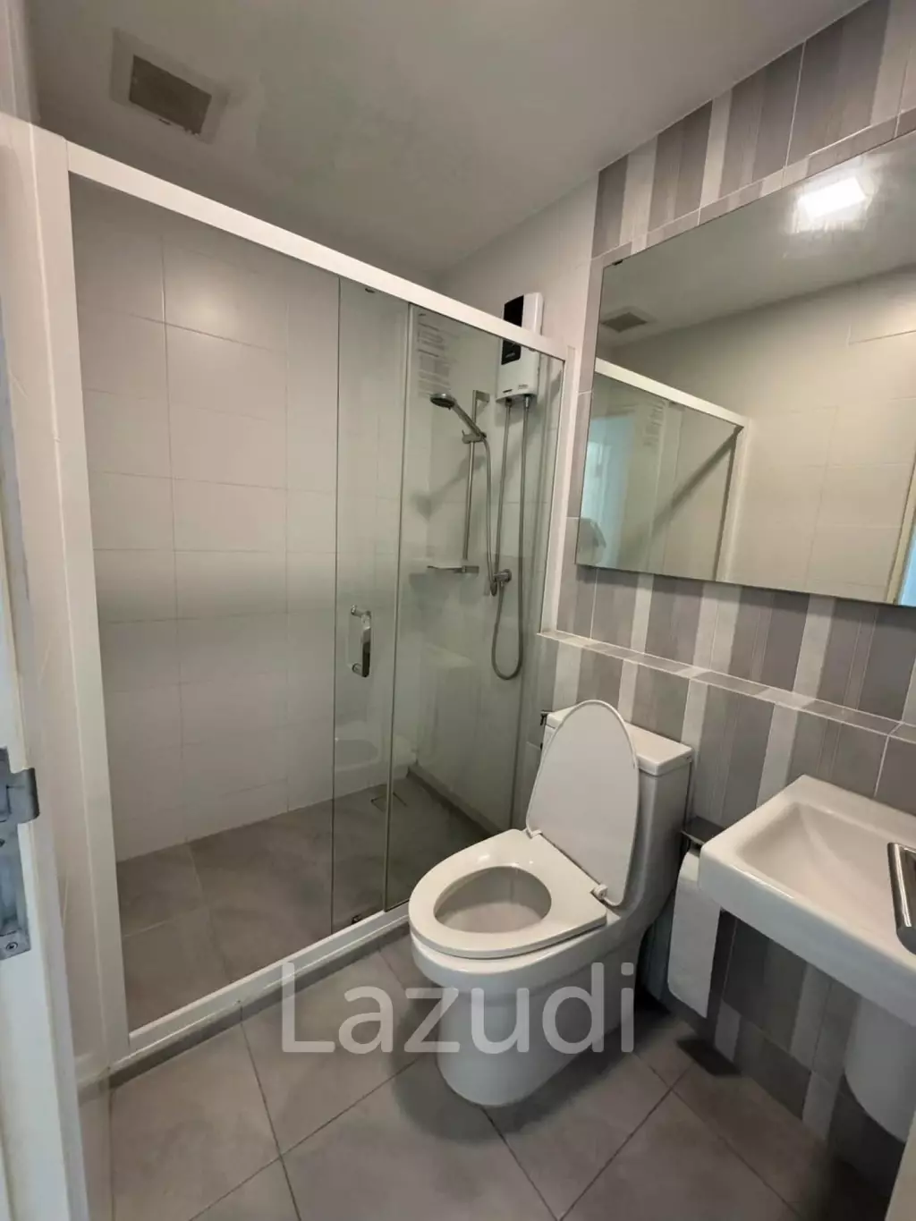 3 Beds 3 Baths 122 SQ.M Townhouse Indy 5 bangna Km7