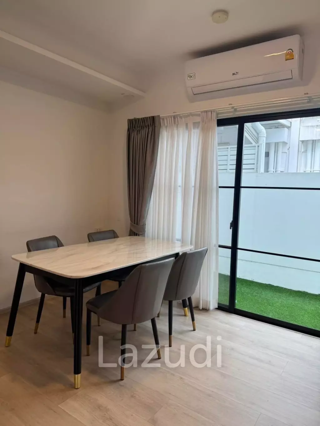 3 Beds 3 Baths 122 SQ.M Townhouse Indy 5 bangna Km7
