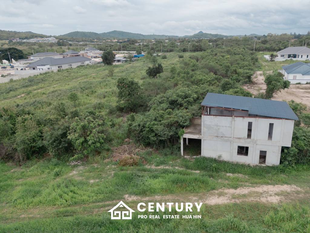 7000 sqm divided in 24 plots close to Pineapple Valley Golf