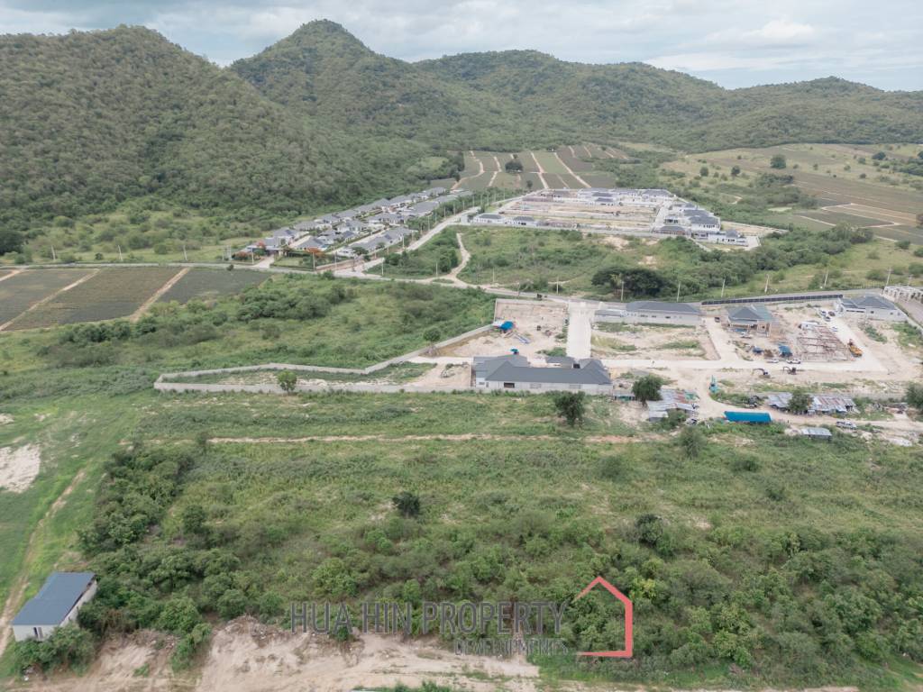 7000 sqm divided in 24 plots close to Pineapple Valley Golf