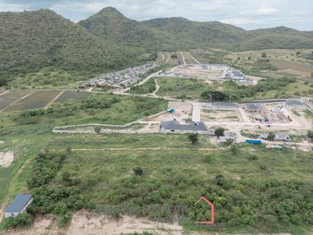 7000 sqm divided in 24 plots close to Pineapple Valley Golf