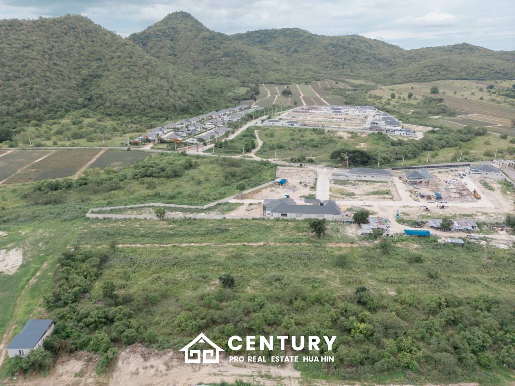 7000 sqm divided in 24 plots close to Pineapple Valley Golf