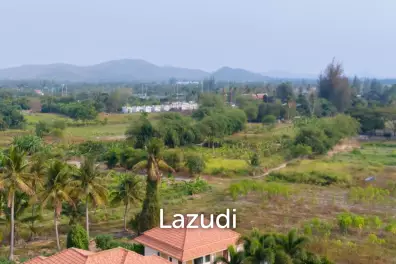 4 Bed Lovely Villa  Good Value  pool villa on end corner plot
