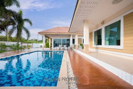 4 Bed Lovely Villa  Good Value  pool villa on end corner plot
