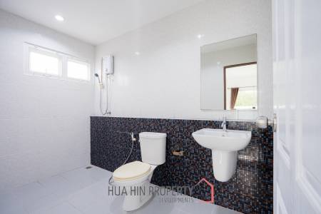 4 Bed Lovely Villa  Good Value  pool villa on end corner plot