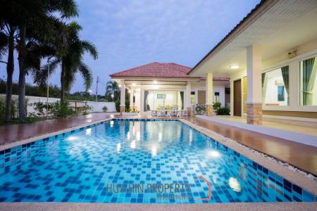 4 Bed Lovely Villa  Good Value  pool villa on end corner plot