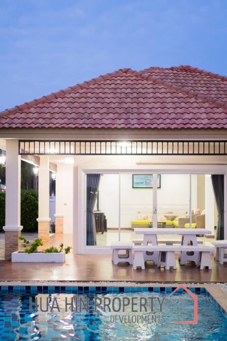 4 Bed Lovely Villa  Good Value  pool villa on end corner plot