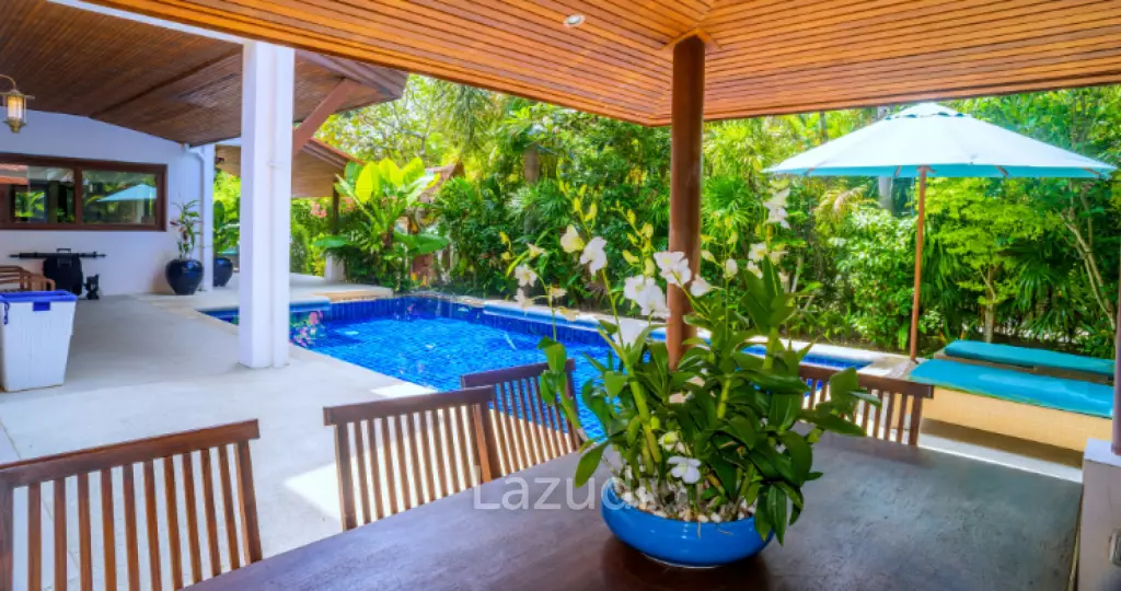 Luxury Beachside 4 Bedroom Villa in Ko Samui