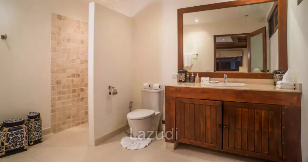 Luxury Beachside 4 Bedroom Villa in Ko Samui