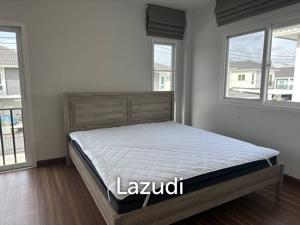 3-Bedroom House For Rent At Supalai Bella Vichit