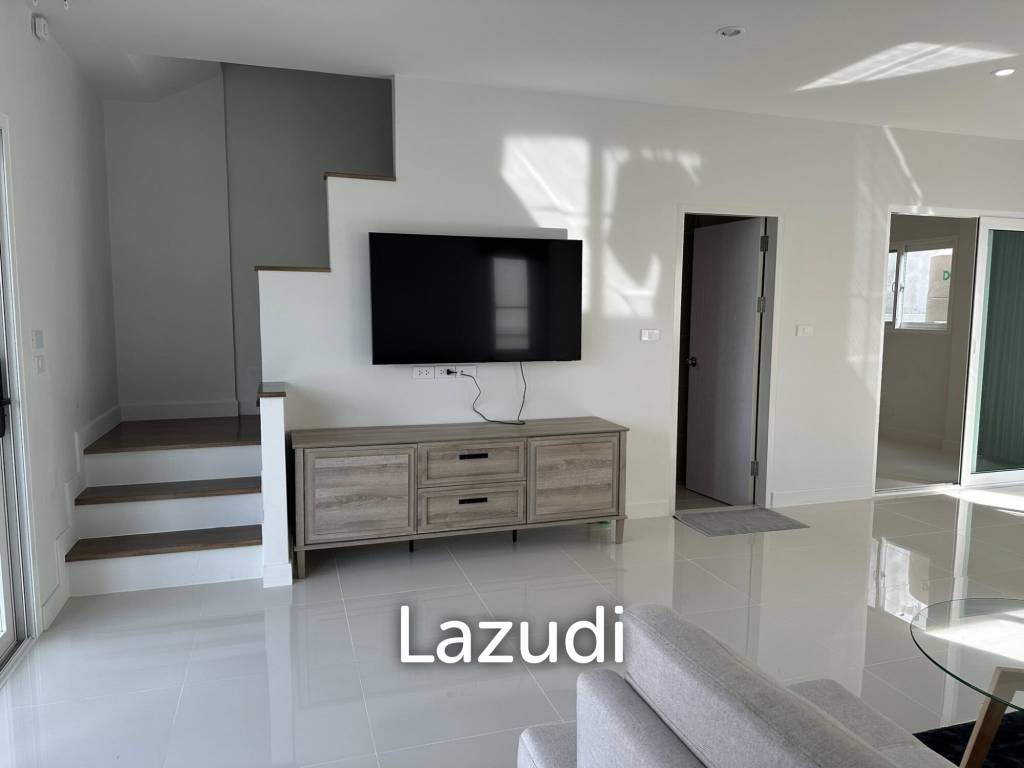 3-Bedroom House For Rent At Supalai Bella Vichit