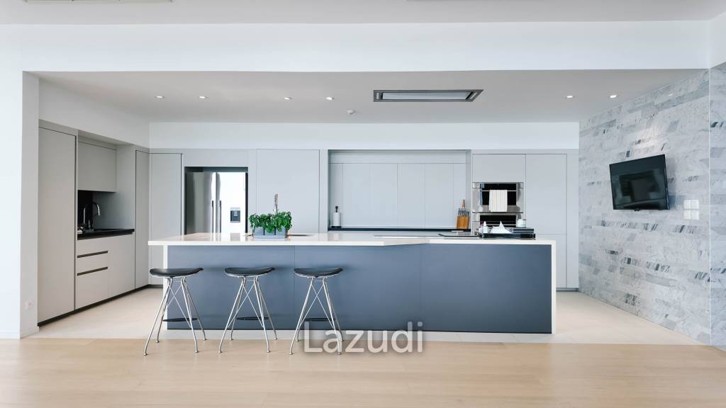 5 Beds 8 Baths 1,533 SQ.M. Villa Cascades Bangsaray