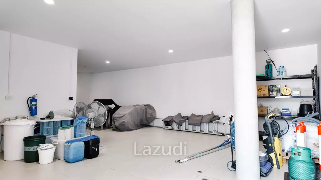 5 Beds 8 Baths 1,533 SQ.M. Villa Cascades Bangsaray