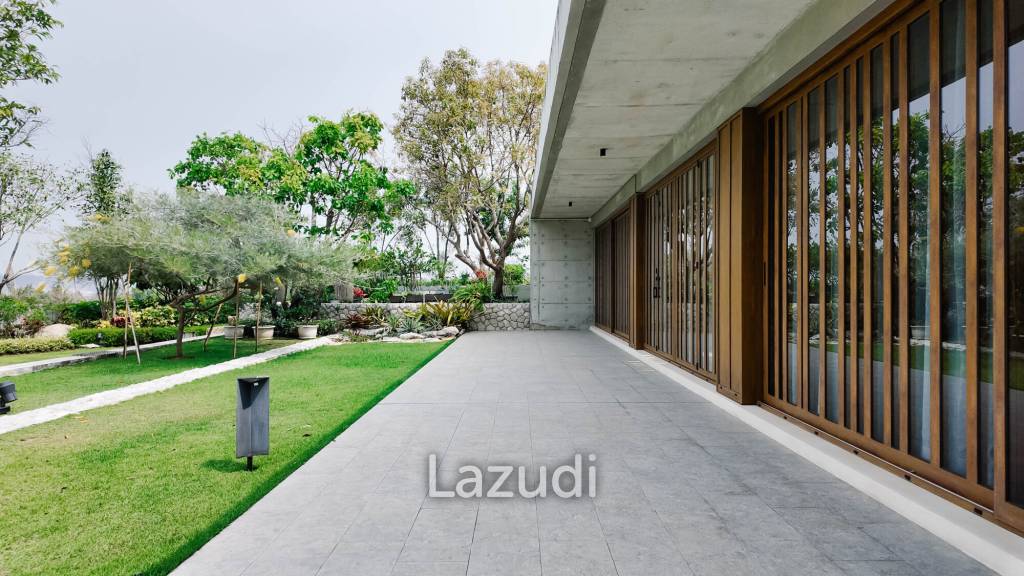 5 Beds 8 Baths 1,533 SQ.M. Villa Cascades Bangsaray