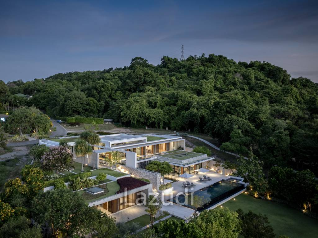 5 Beds 8 Baths 1,533 SQ.M. Villa Cascades Bangsaray