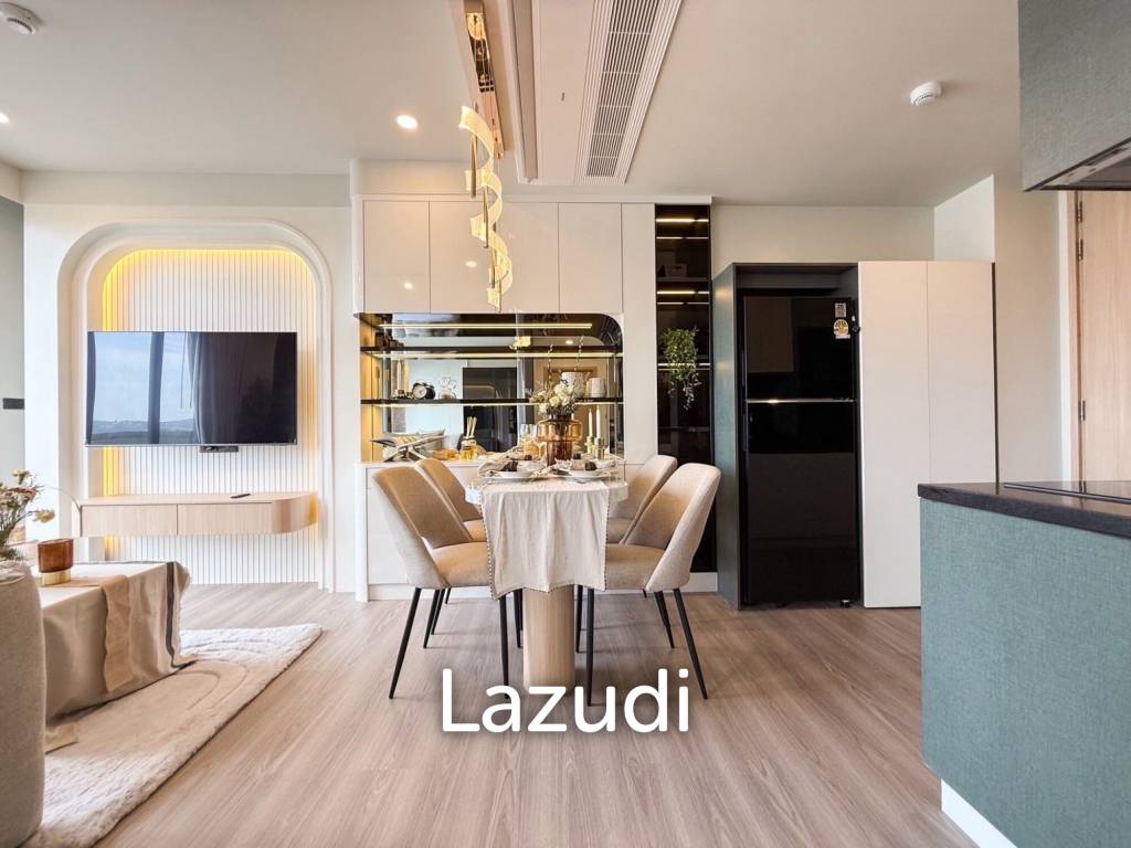 Luxurious 2-Bedroom Condo in The Deck Patong
