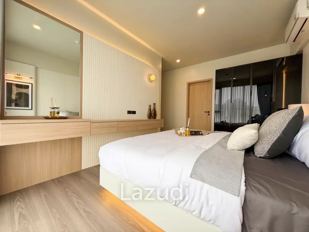 Luxurious 2-Bedroom Condo in The Deck Patong