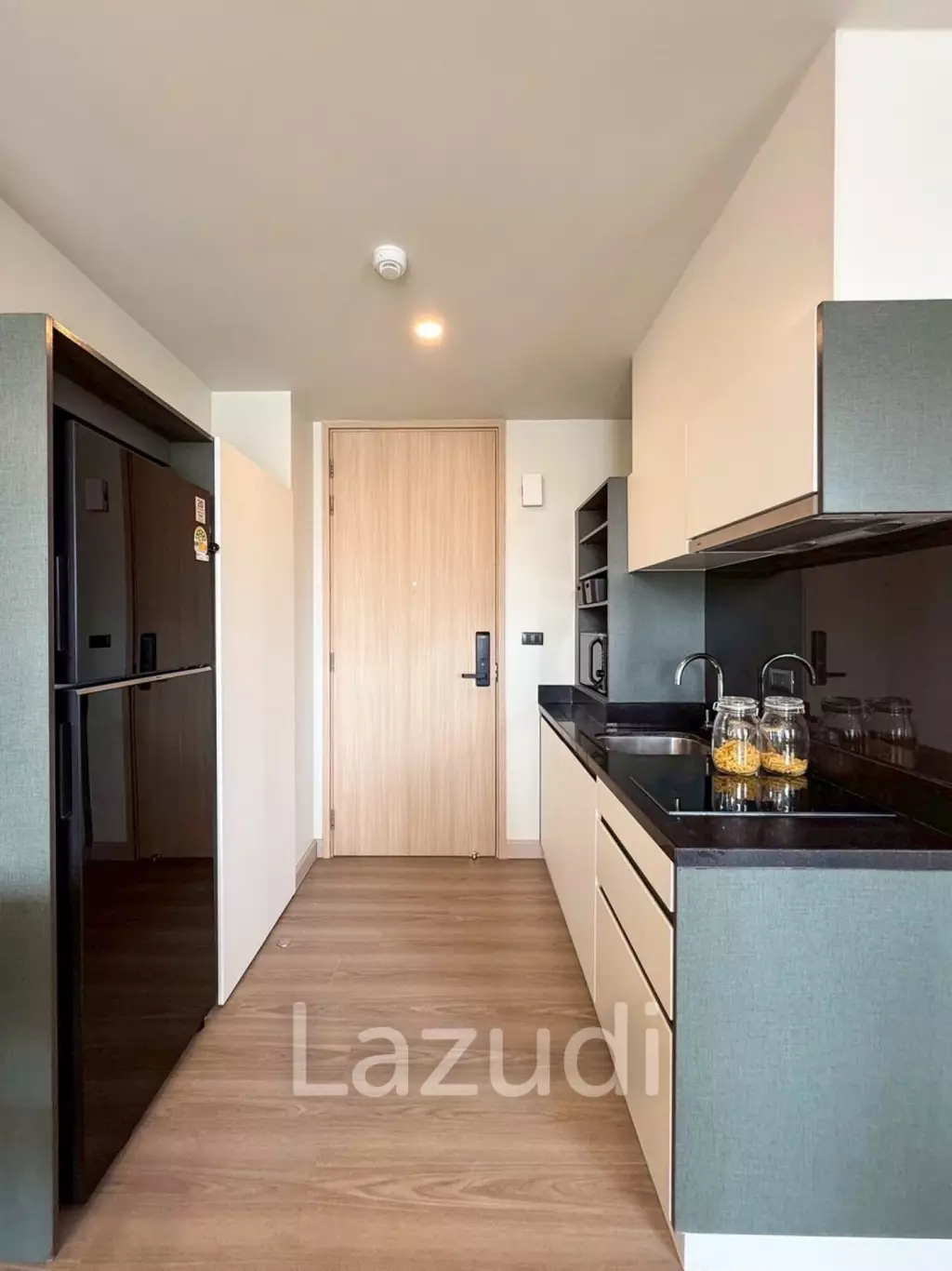 Luxurious 2-Bedroom Condo in The Deck Patong