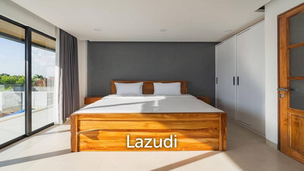 Brand new Modern 3 Bedroom close to the beach in Seminyak