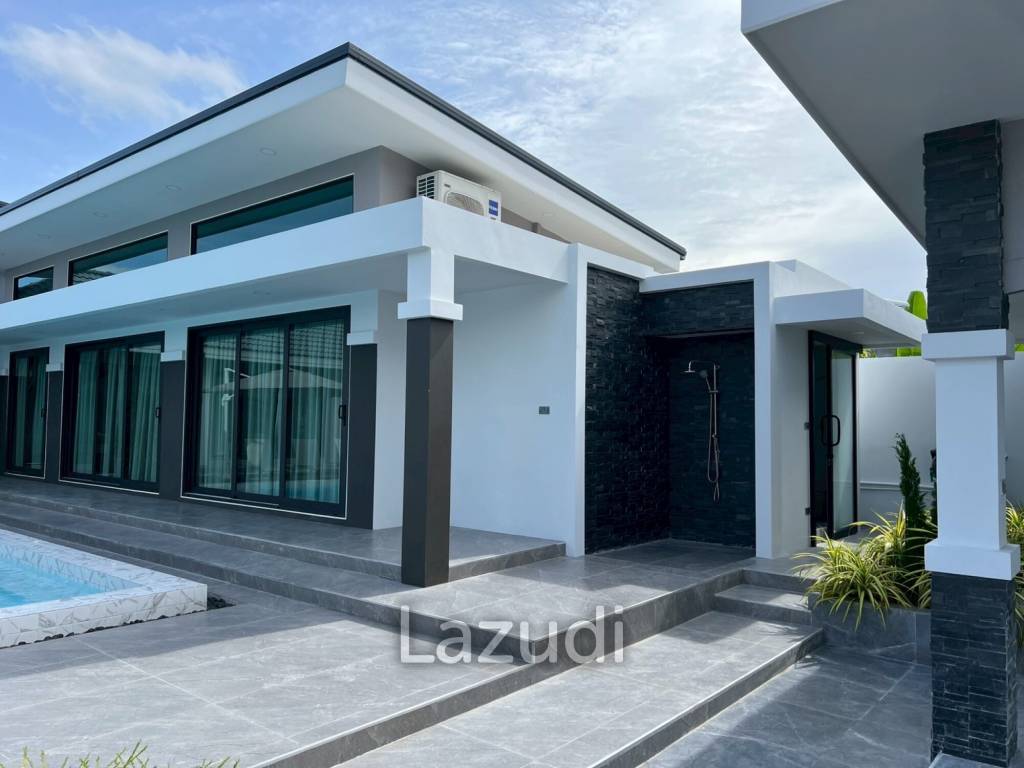 5 Bedrooms 7 Bathrooms 362 SQ.M. Villa In Mabprachan