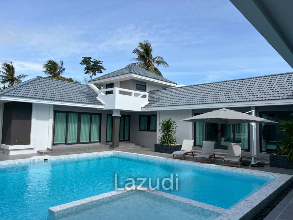 5 Bedrooms 7 Bathrooms 362 SQ.M. Villa In Mabprachan