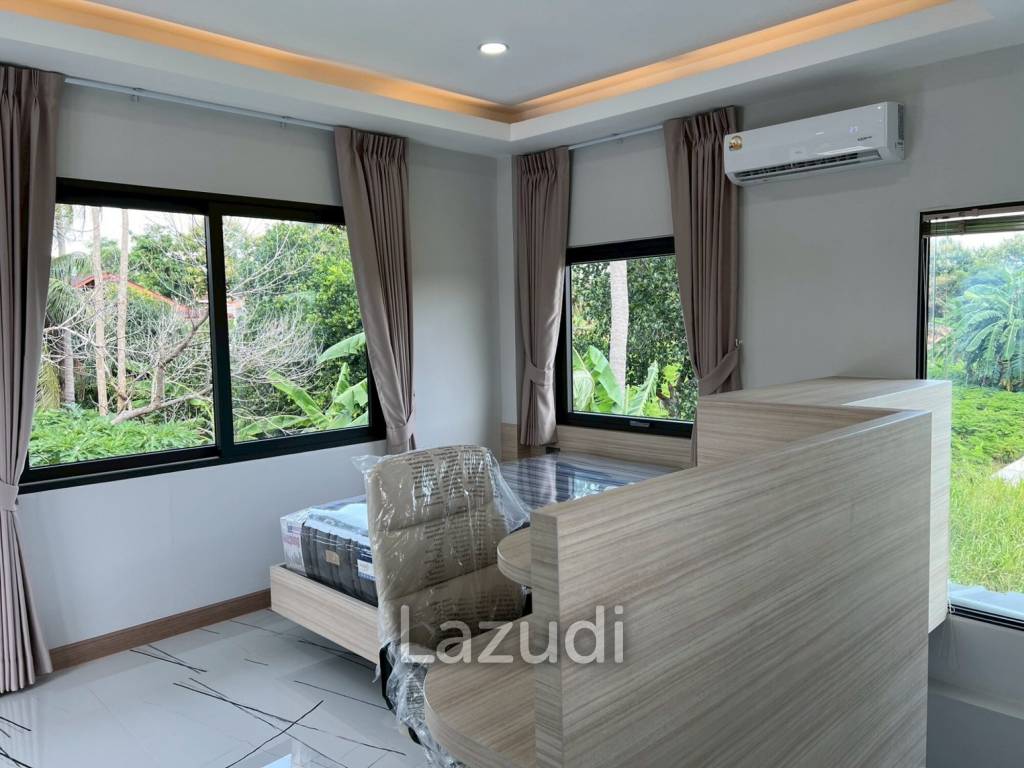 5 Bedrooms 7 Bathrooms 362 SQ.M. Villa In Mabprachan