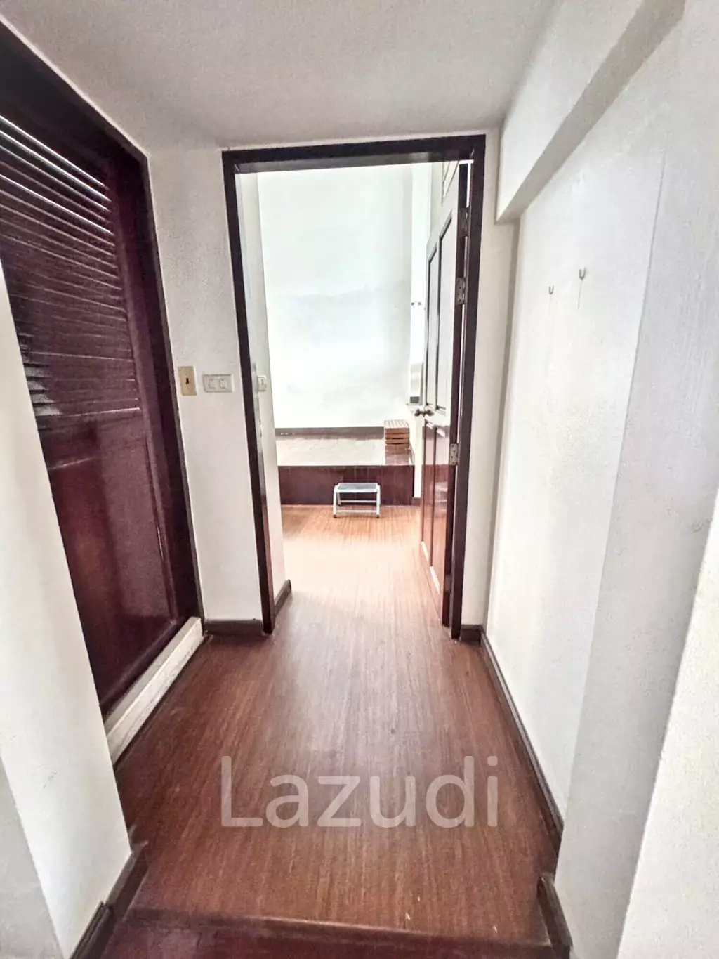 4 Bedroom 6 Bathroom 28 Sq.w Leo Classic Place