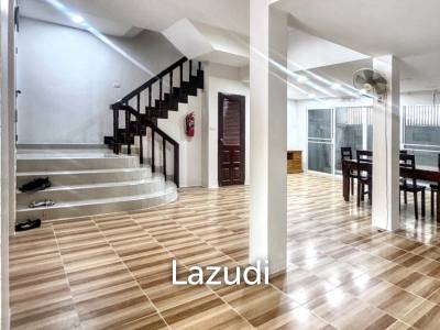 4 Bedroom 6 Bathroom 28 Sq.w Leo Classic Place
