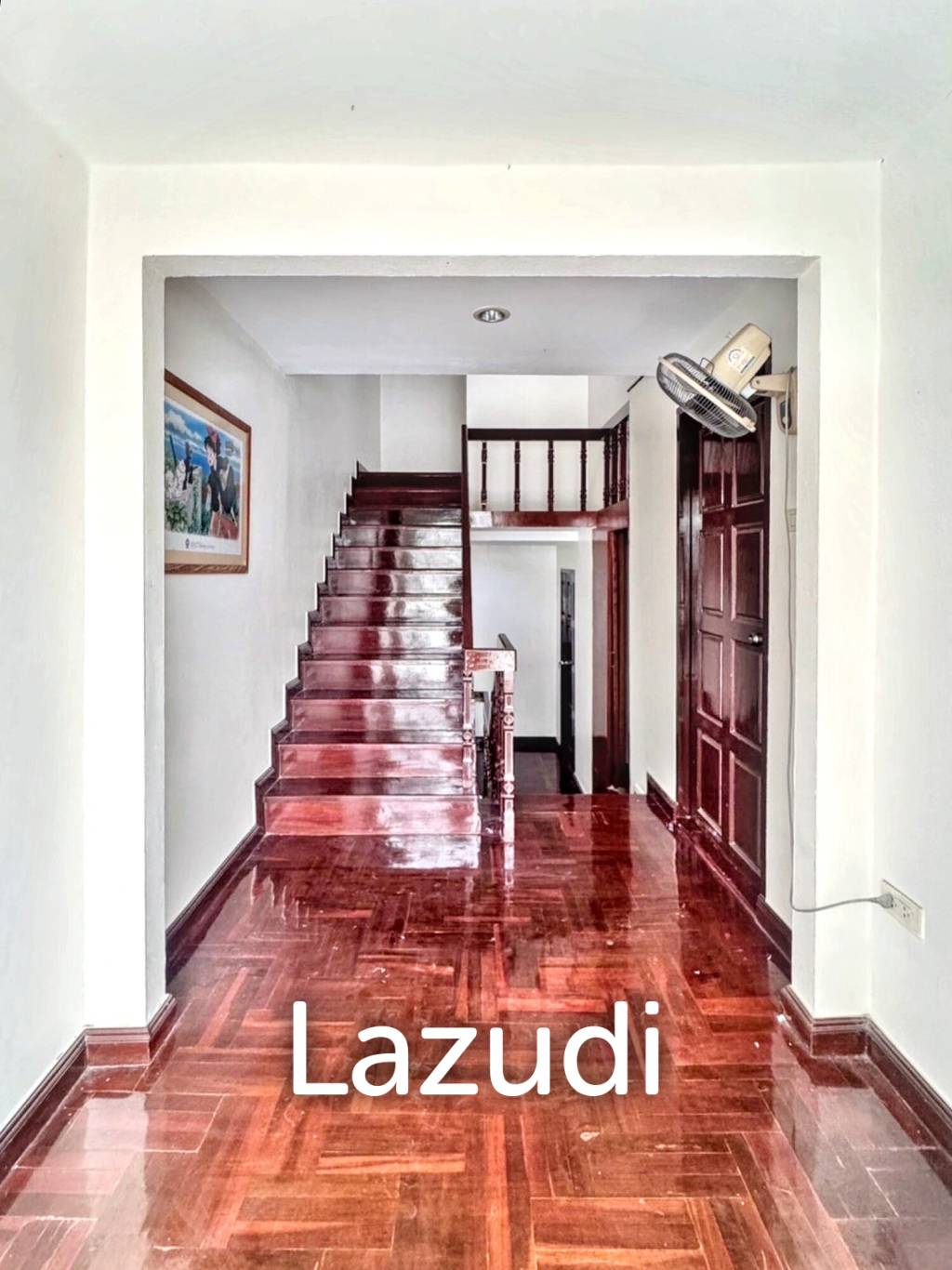 4 Bedroom 6 Bathroom 28 Sq.w Leo Classic Place