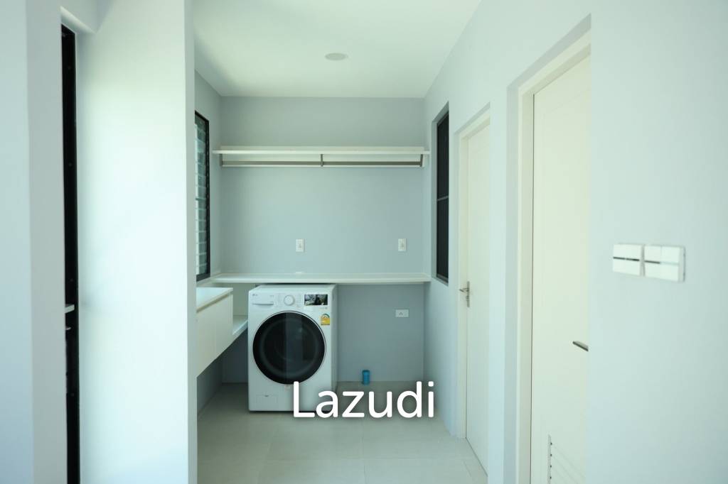 5 bed 6 bath 449 SQ.M for rent with private pool