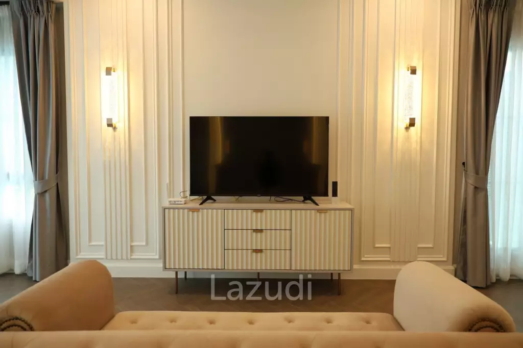5 bed 6 bath 449 SQ.M for rent with private pool