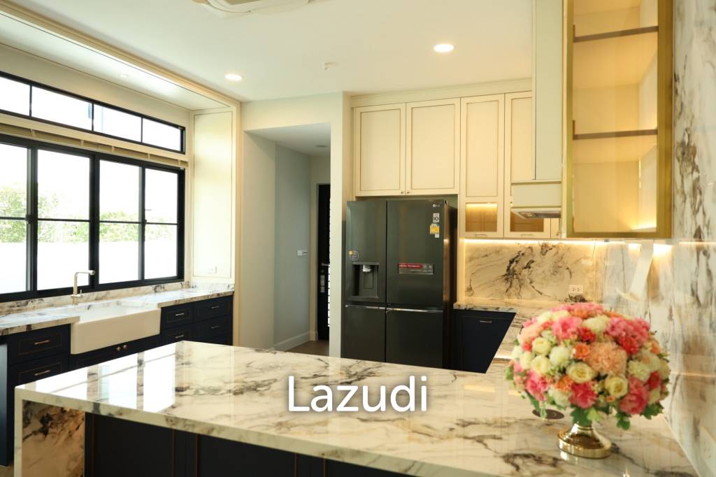 5 bed 6 bath 449 SQ.M for rent with private pool