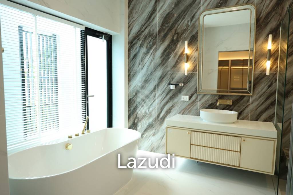 5 bed 6 bath 449 SQ.M for rent with private pool
