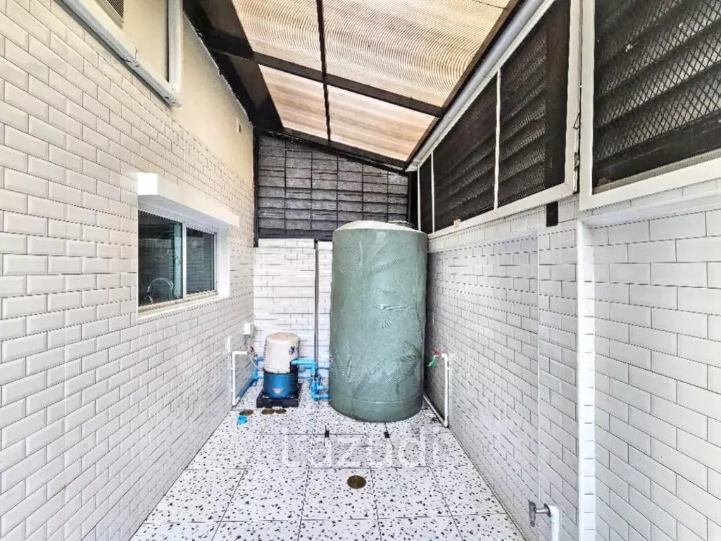 3 Bed 3 Bath 162 SQ.M At Town Avenue Rama9