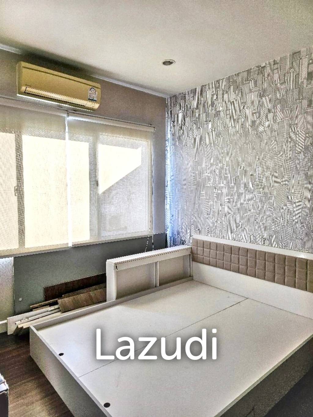 3 Bed 3 Bath 162 SQ.M At Town Avenue Rama9