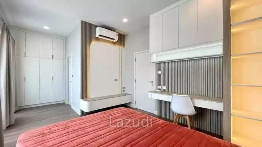 4 Beds 4 Bath 247 SQ.M Setthasiri Bangna-Suvarnabhumi