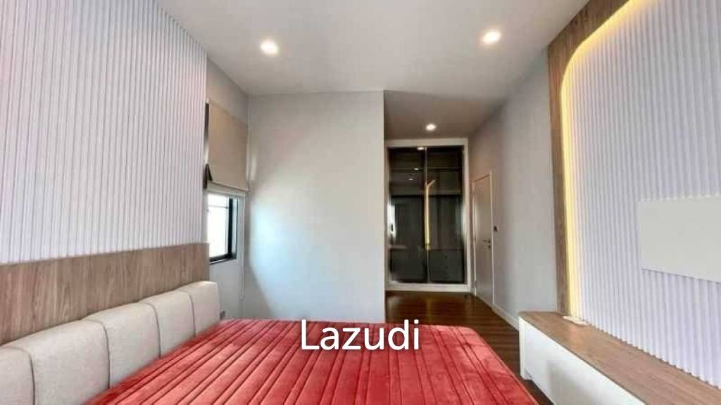 4 Beds 4 Bath 247 SQ.M Setthasiri Bangna-Suvarnabhumi