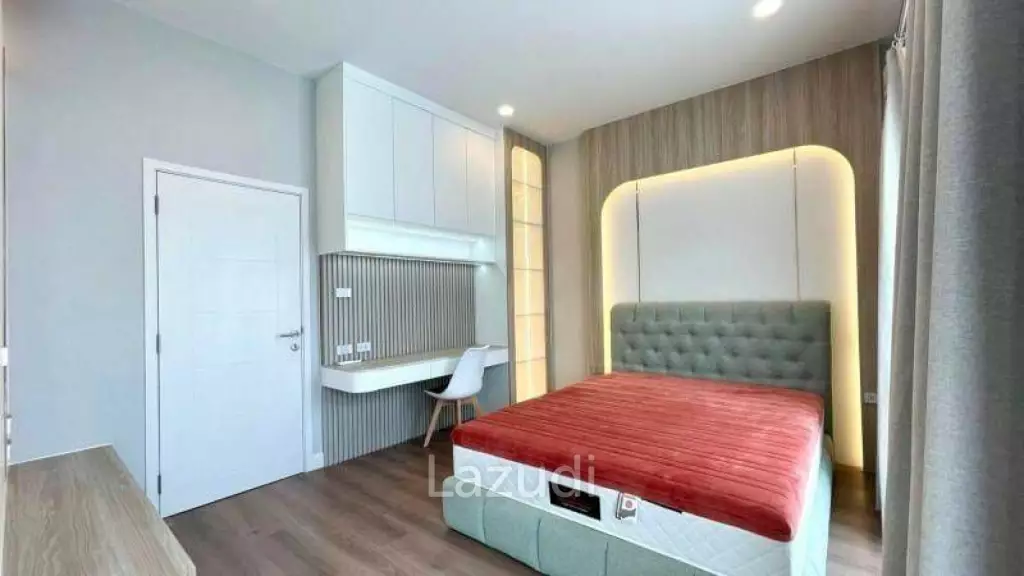 4 Beds 4 Bath 247 SQ.M Setthasiri Bangna-Suvarnabhumi