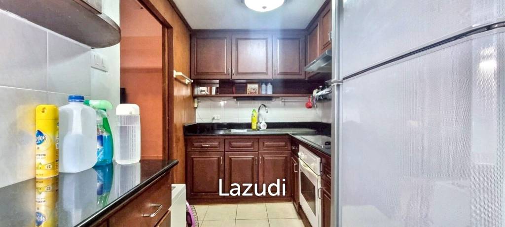 1 Bedroom 2 Bathrooms 54 SQ.M. Center Condotel