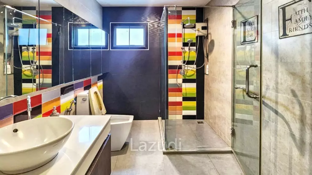 Family-Friendly Villa at Sukhumvit, Phrom Pong, Bangkok