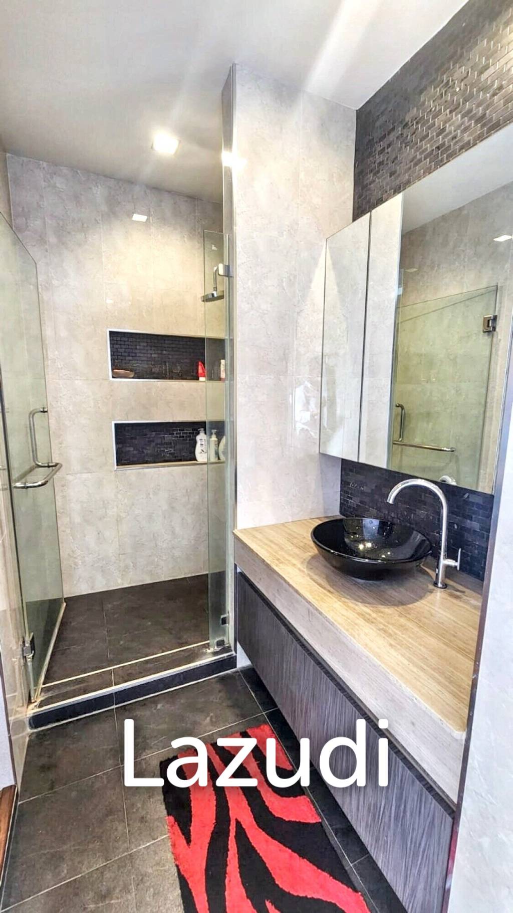 Family-Friendly Villa at Sukhumvit, Phrom Pong, Bangkok