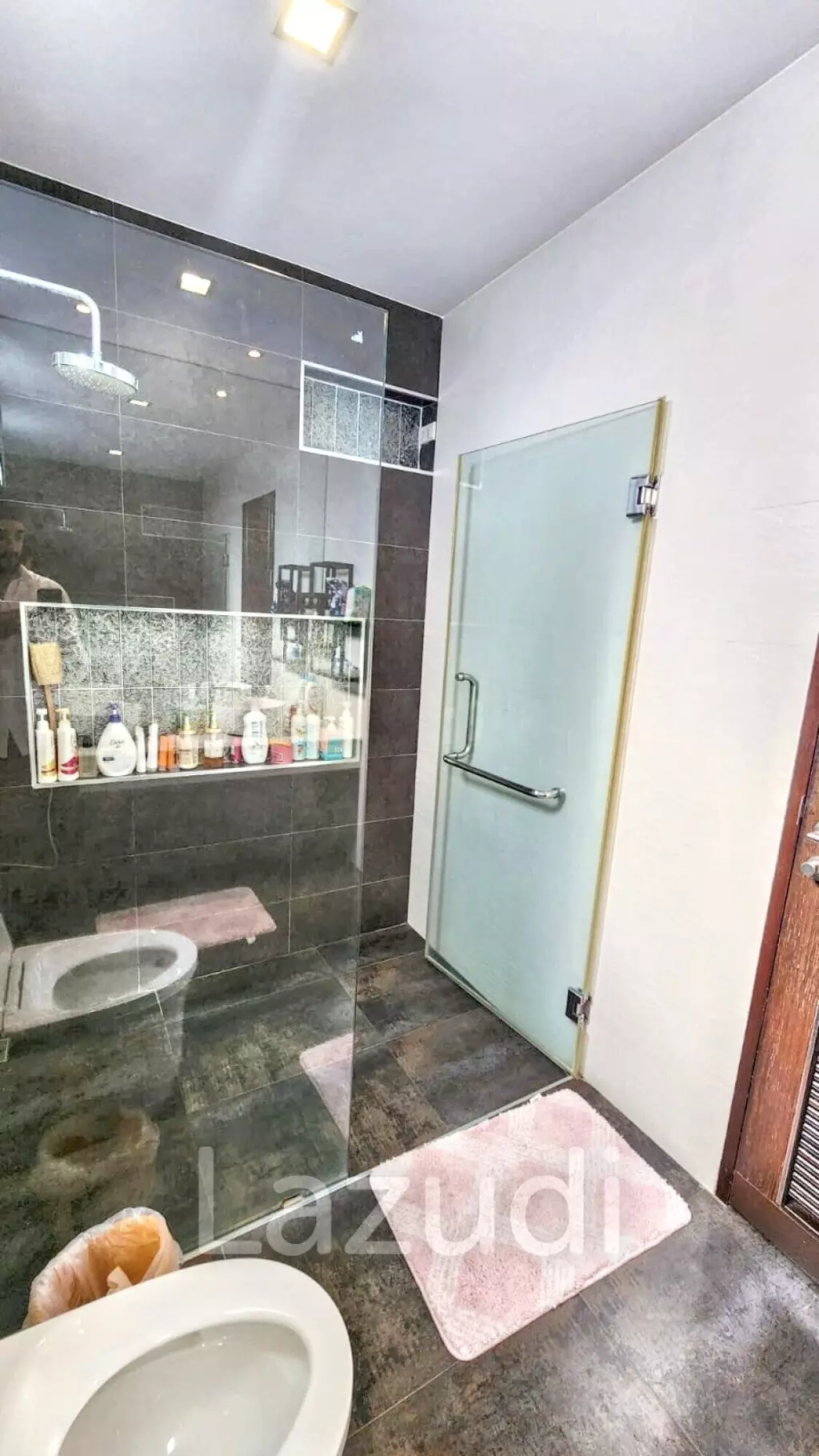 Family-Friendly Villa at Sukhumvit, Phrom Pong, Bangkok