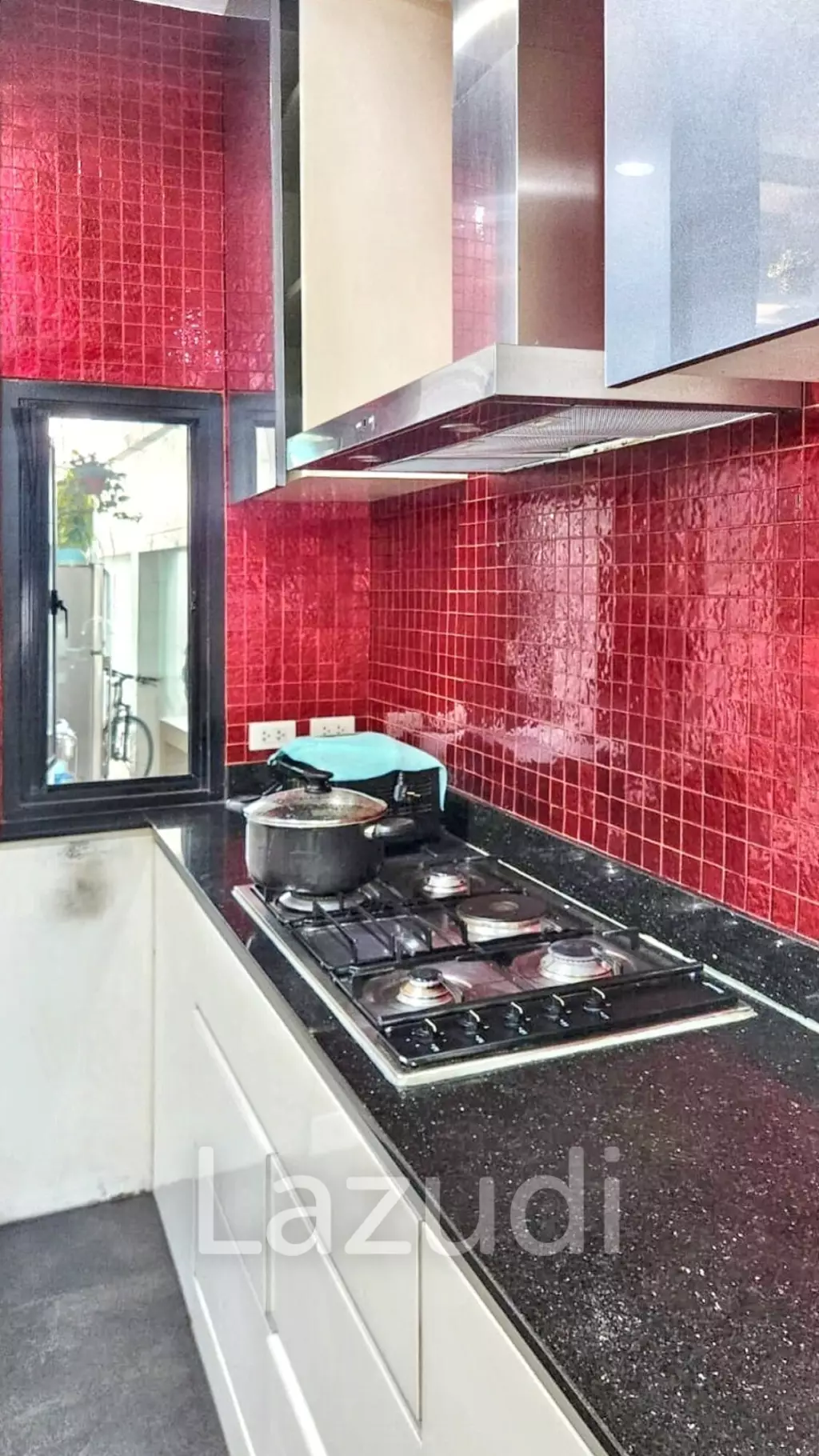 Family-Friendly Villa at Sukhumvit, Phrom Pong, Bangkok