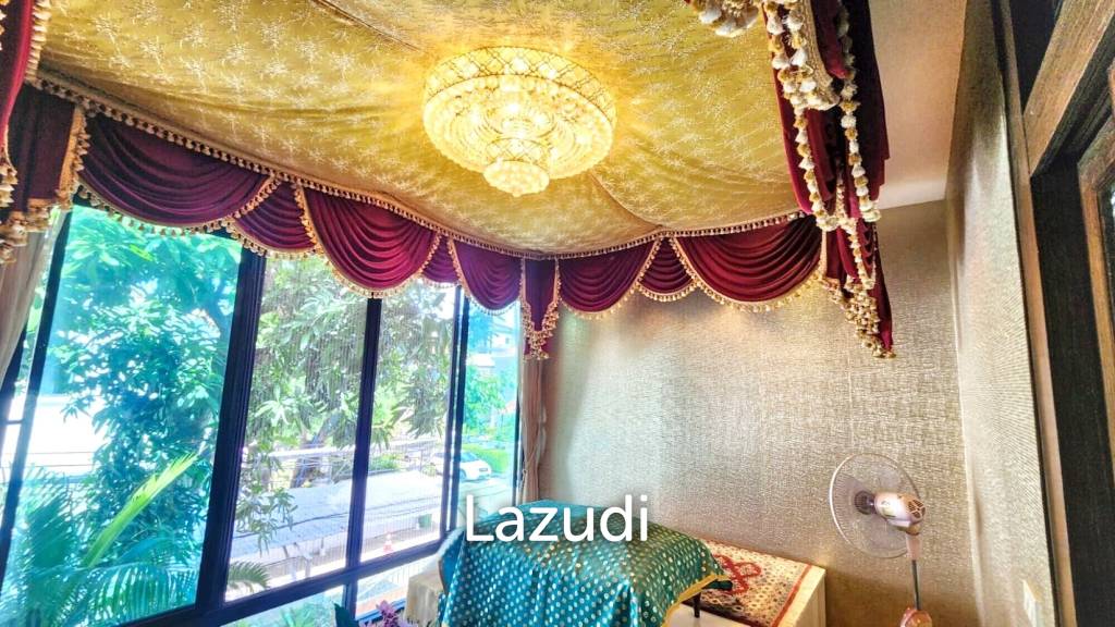 Family-Friendly Villa at Sukhumvit, Phrom Pong, Bangkok