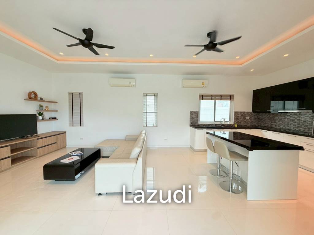 Spacious 3-Bedroom Pool Villa on 800 sqm Plot in Aria Hua Hin – Prime location