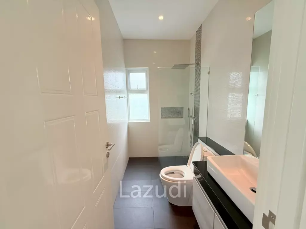 Spacious 3-Bedroom Pool Villa on 800 sqm Plot in Aria Hua Hin – Prime location