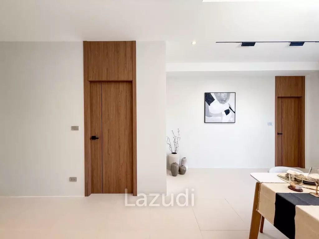 Modern 3-Bedroom Pool Villa For Sale In Thalang