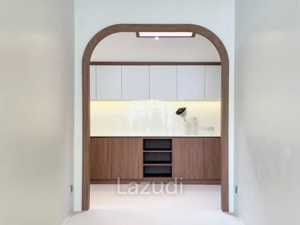 Modern 3-Bedroom Pool Villa For Sale In Thalang