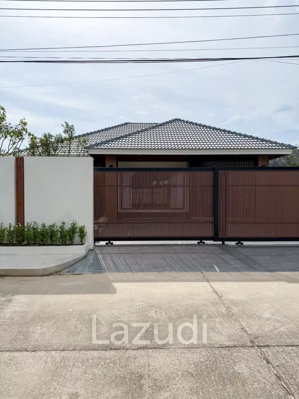 Modern 3-Bedroom Pool Villa For Sale In Thalang